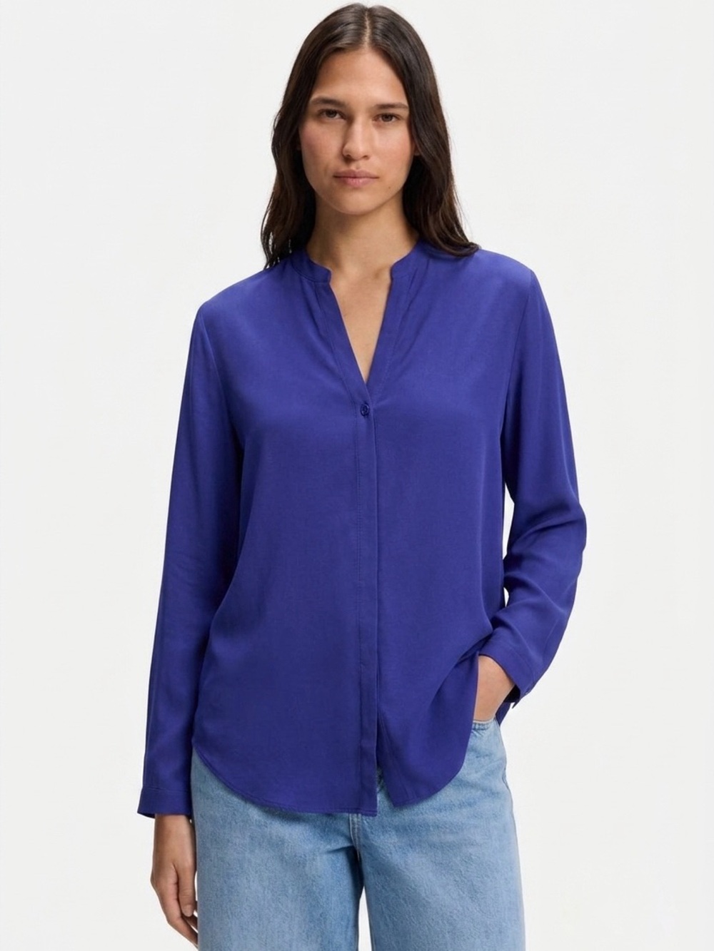 HUGO BOSS Women’s Ennyel Silk Regular Fit V-Neck Long Sleeve Blouse - Blue, Sz 4